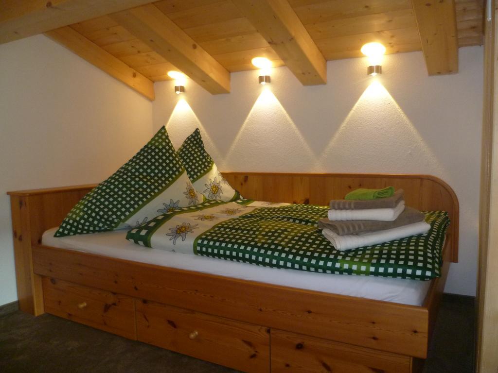 Zugspitzchalets Biberwier Bagian luar foto